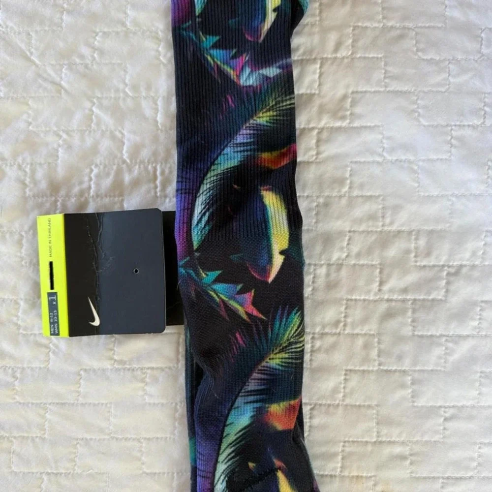 Nike Elite Crew Socks Men L Multicolor NWT Tropical Palm Leaf Print SX5688-900